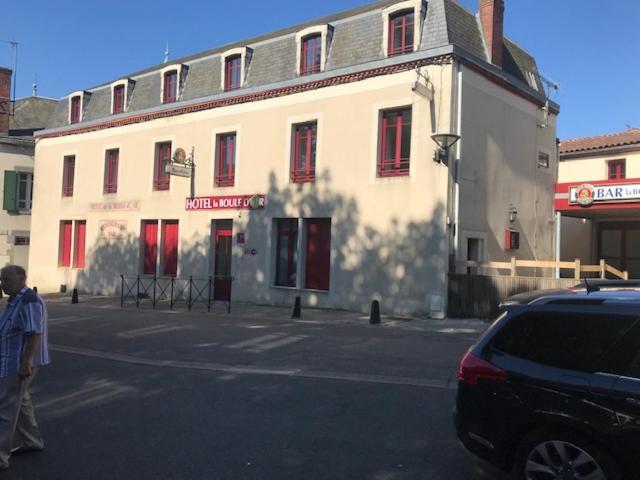 La Boule D'Or Hotel Pouzauges Eksteriør billede